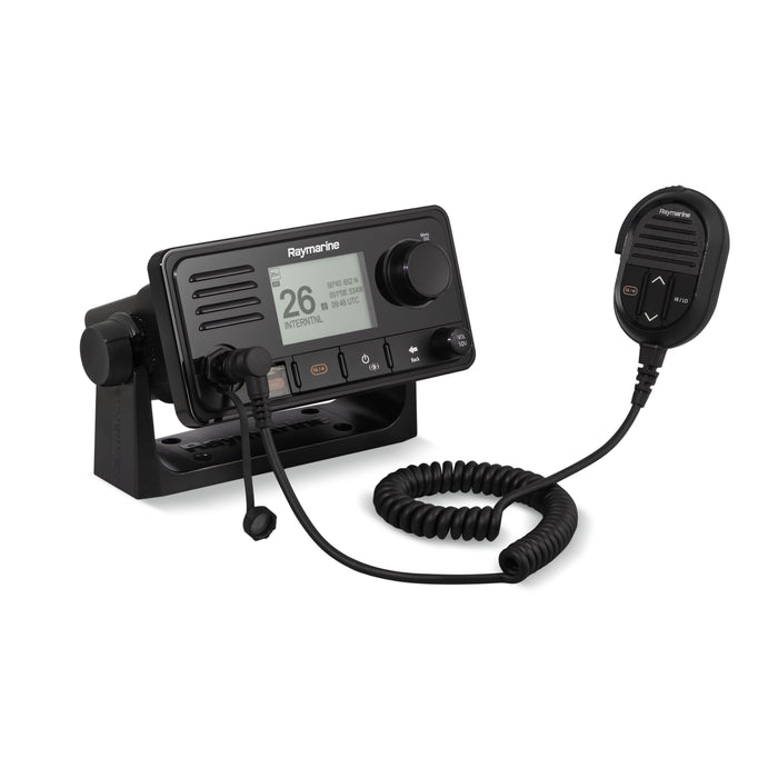 Raymarine Ray63 VHF Radio med integrerad GPS-mottagare